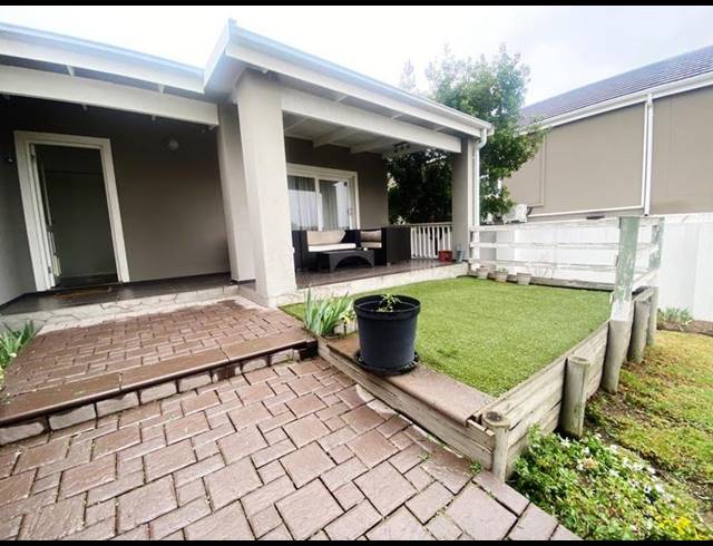 3 BEDROOM HOUSE FOR SALE IN NORTH RIDING